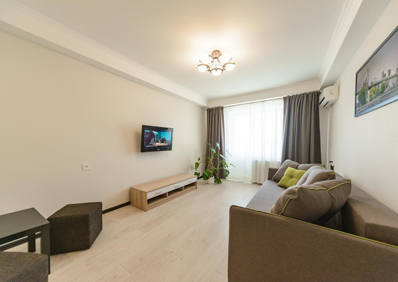 Artal Apartment On Iordanskaya 22 Київ Екстер'єр фото